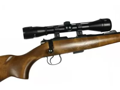 S/H CZ452 LUX .22LR FULL PACKAGE