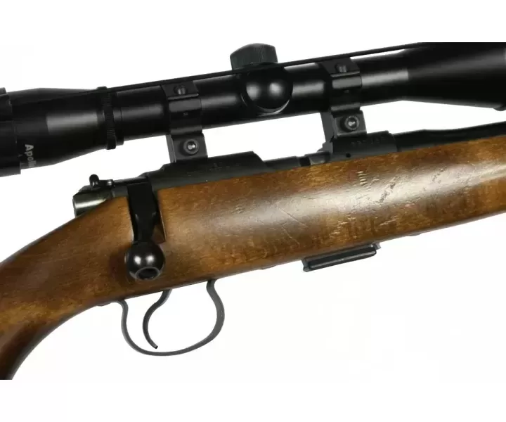 S/H CZ452 LUX .22LR FULL PACKAGE