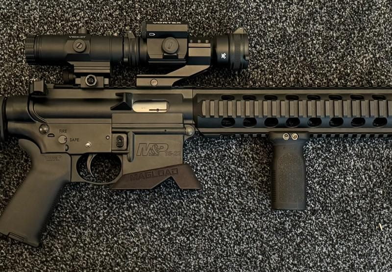 Smith & Wesson M&P 15-22 MOE Semi-Auto