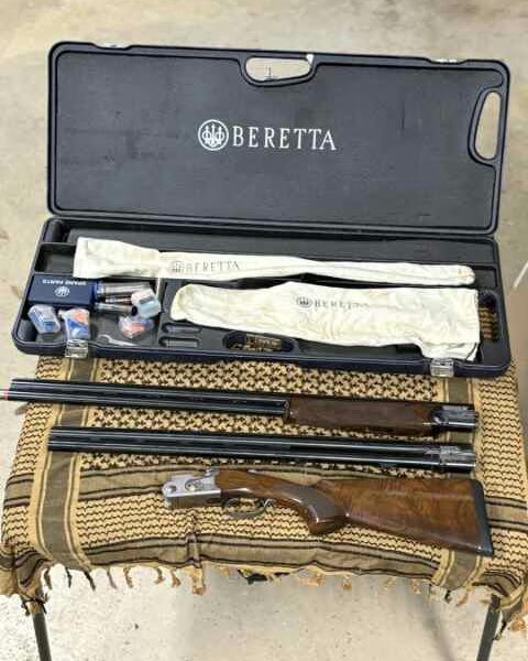 Beretta 682 Gold E with 28" and 32" set of barrels