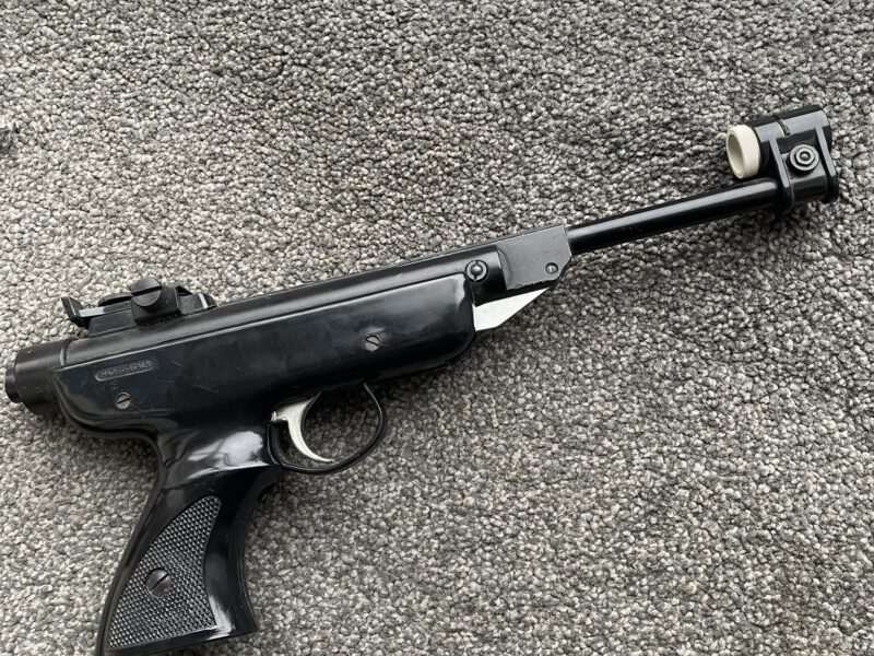 Air pistol GT R072