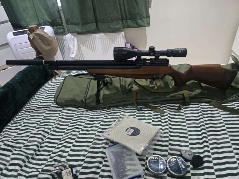 Webley raider 12 with air tank