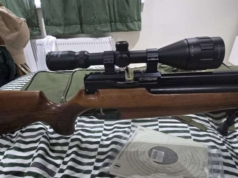 Webley raider 12 with air tank