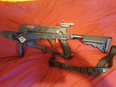 Crossbow with mag