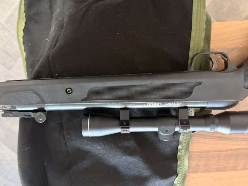 Victory LB600 .177 w/ Scope and Case