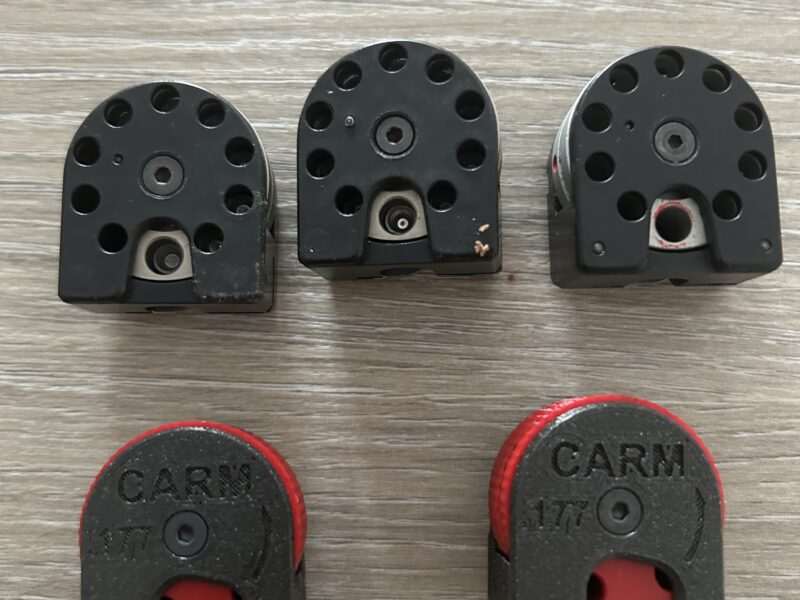 .177 Original mags in like new like condition,