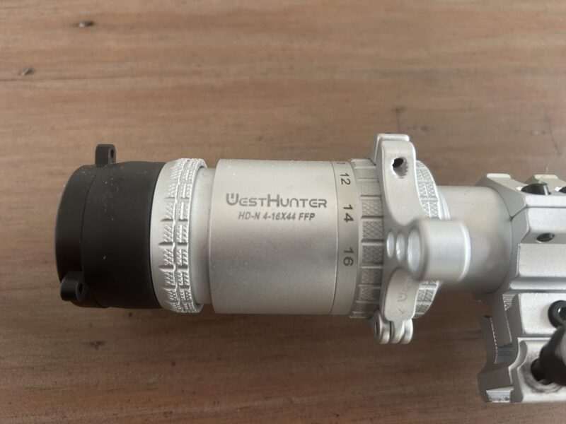 WESTHUNTER SCOPE IN EXCELLENT CONDITION/ NO ISSUES